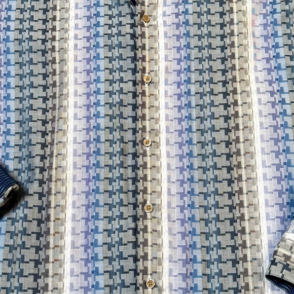 Robert Graham long sleeved button up - Picture 3 of 6